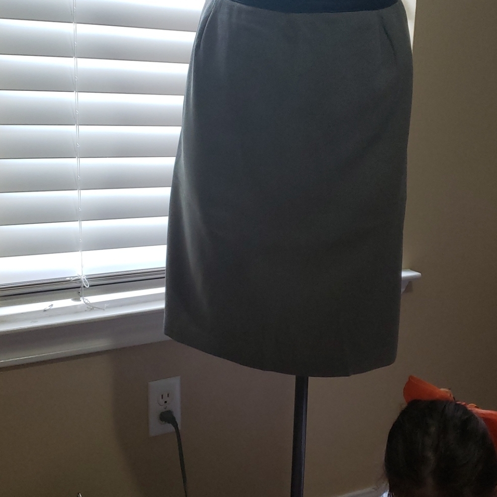 Black/white  skirt